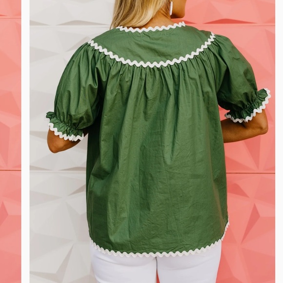Entro Hunter Green Ric Rac Top - L & NWT - Picture 6 of 9